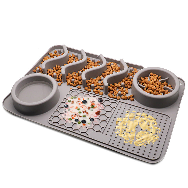 Silicone Dog Lick Mat – Slow Feeder, Enrichment & Anxiety Relief Pad for Pets